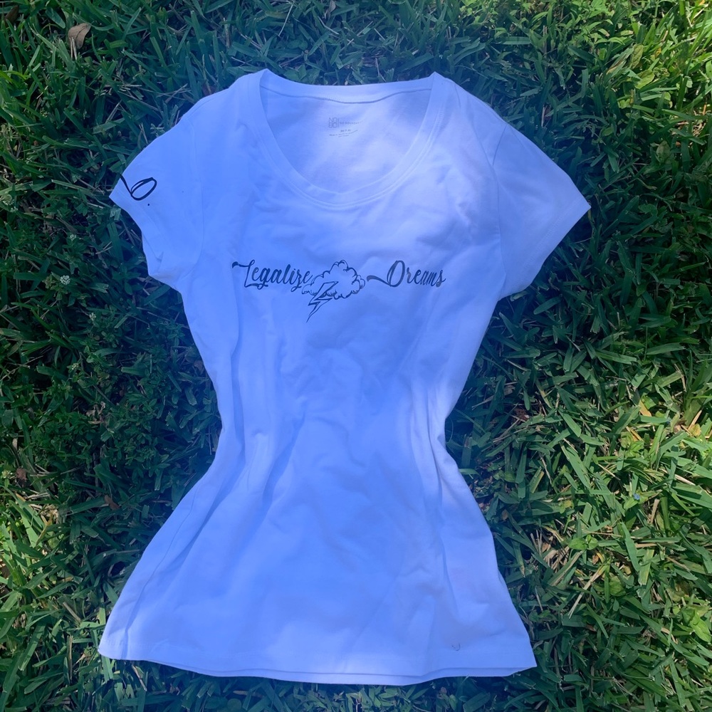 A t shirt with legalize Dreams logo
